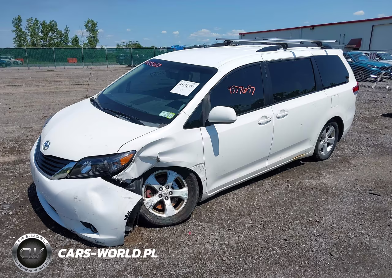 2011 Toyota Sienna Le V6 VIN:5TDKK3DC6BS004272 - 2