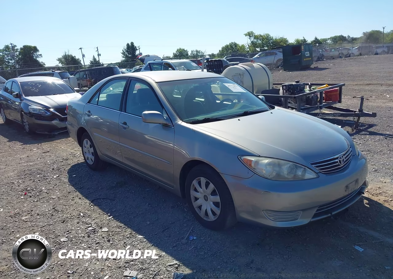 2006 Toyota Camry Le – zdjęcie 1 z 16