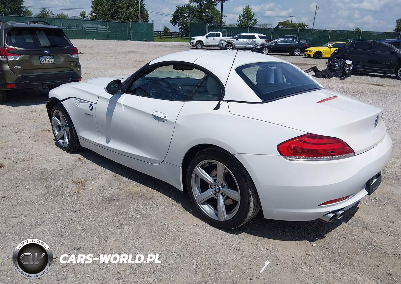 2011 BMW Z4 Sdrive30I VIN:WBALM5C52BE378846 - 3