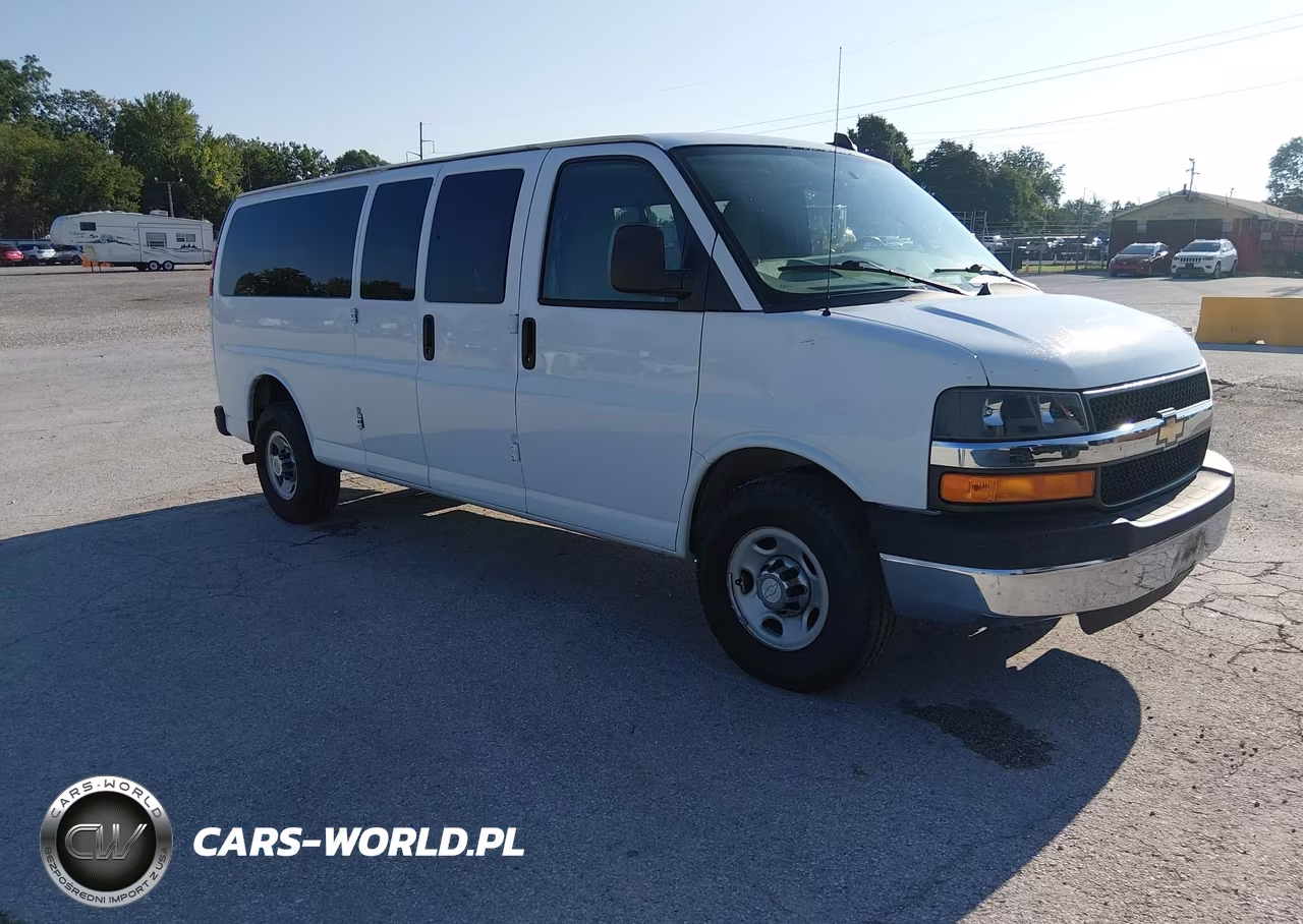 2016 Chevrolet Express 3500 Lt – zdjęcie 1 z 17