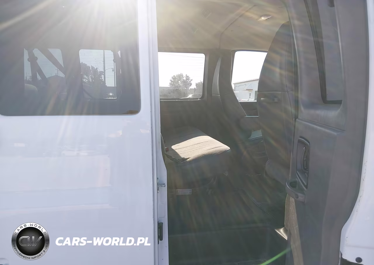 2016 Chevrolet Express 3500 Lt VIN:1GAZGPFG6G1317262 - 8