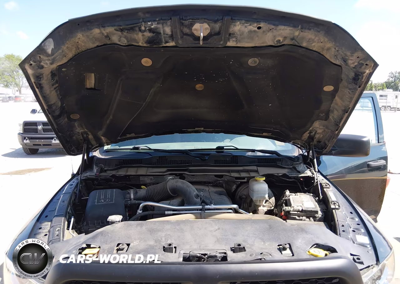 2018 Ram 2500 Tradesman 4X4 8' Box VIN:3C6TR5HTXJG343658 - 10
