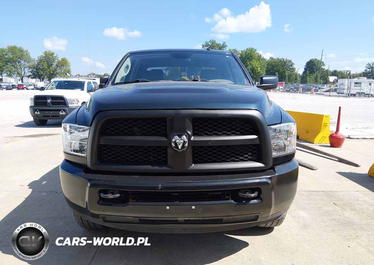 2018 Ram 2500 Tradesman 4X4 8' Box VIN:3C6TR5HTXJG343658 - 13