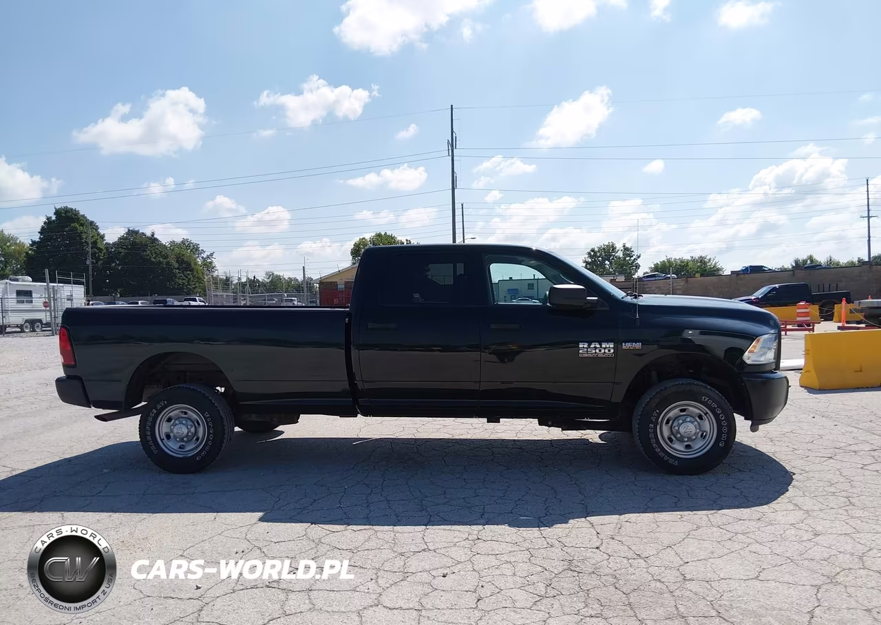 2018 Ram 2500 Tradesman 4X4 8' Box VIN:3C6TR5HTXJG343658 - 14