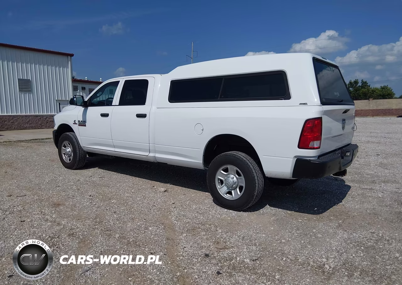 2017 Ram 3500 Tradesman 4X4 8' Box VIN:3C63R3GL1HG710513 - 3