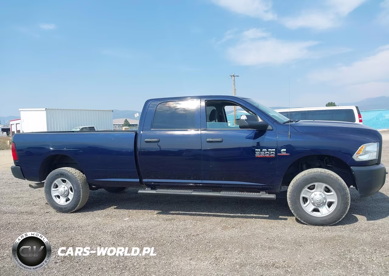 2017 Ram 3500 Tradesman 4X4 8' Box VIN:3C63R3GL0HG718988 - 13