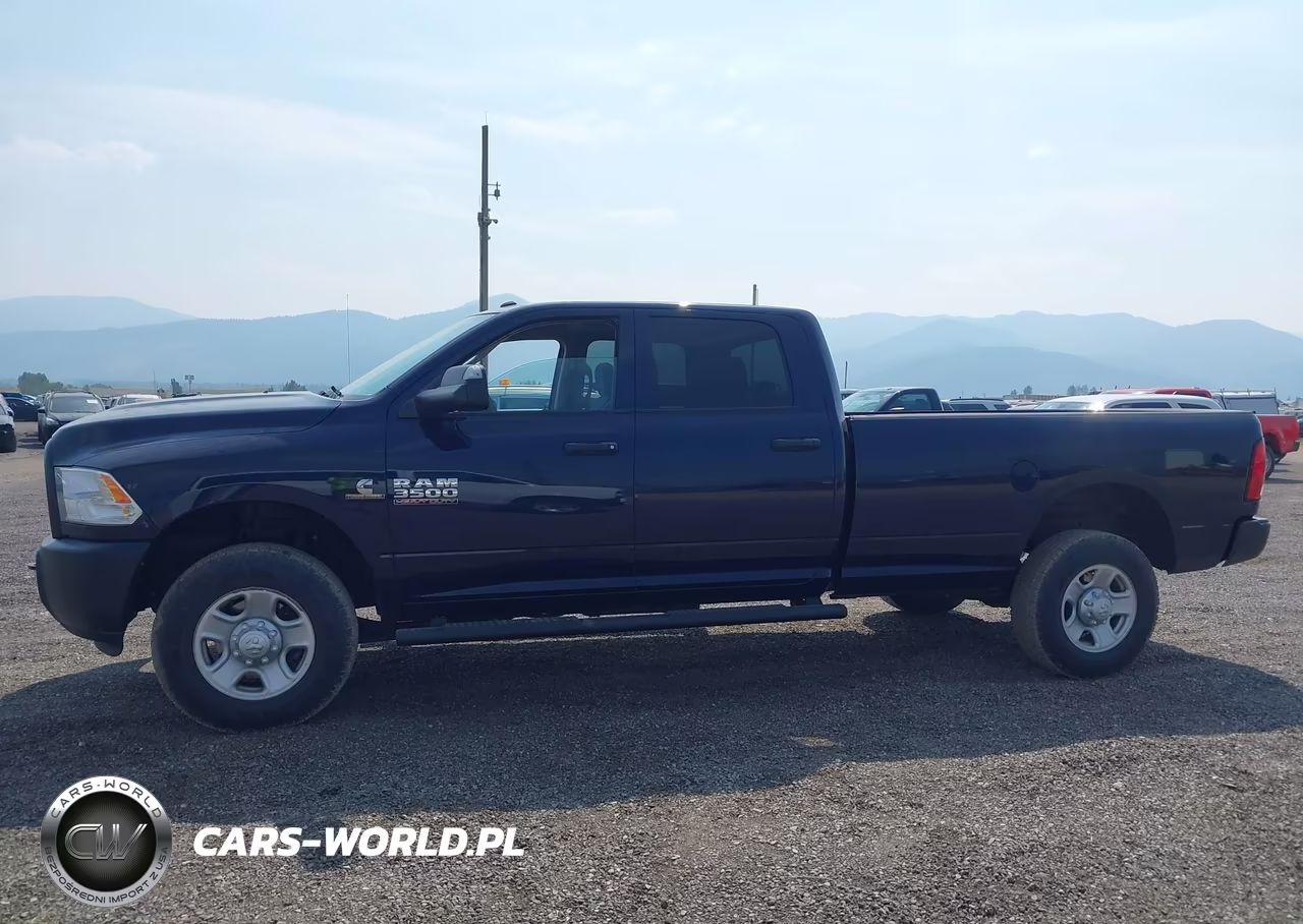 2017 Ram 3500 Tradesman 4X4 8' Box VIN:3C63R3GL0HG718988 - 14