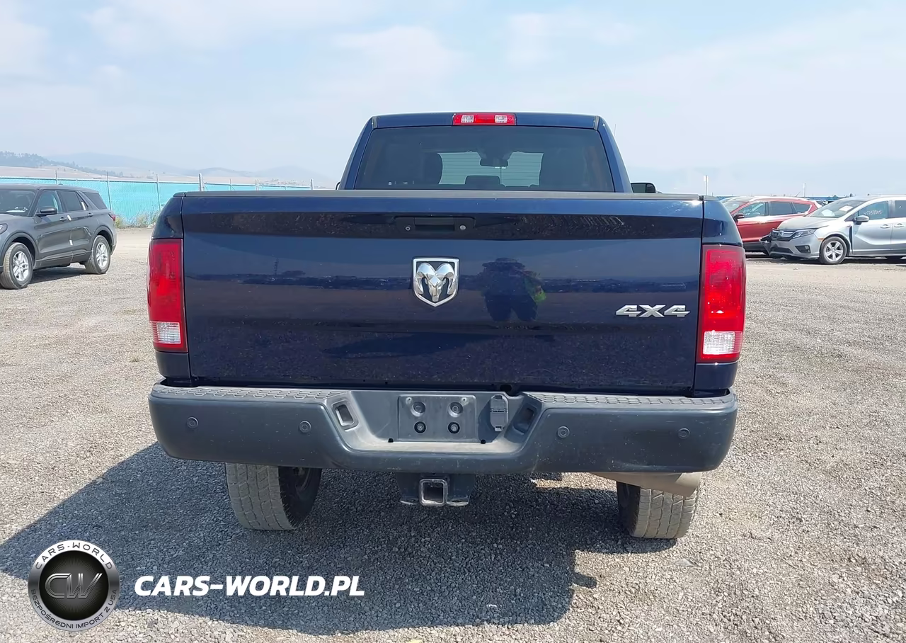 2017 Ram 3500 Tradesman 4X4 8' Box VIN:3C63R3GL0HG718988 - 16