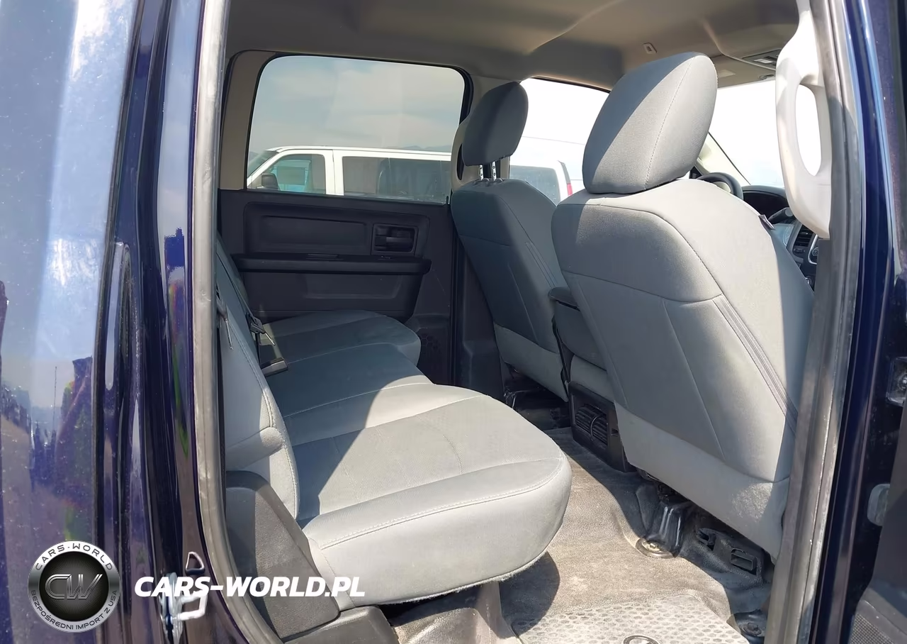 2017 Ram 3500 Tradesman 4X4 8' Box VIN:3C63R3GL0HG718988 - 8
