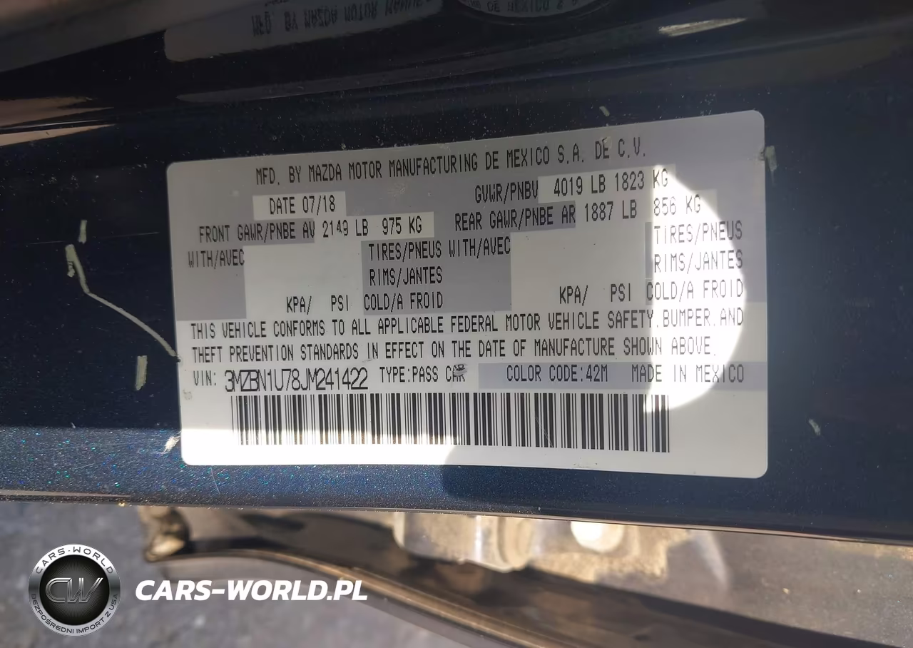 2018 Mazda Mazda3 Sport VIN:3MZBN1U78JM241422 - 9