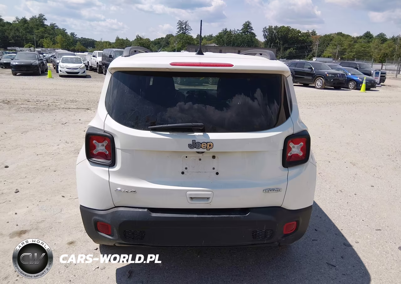 2020 Jeep Renegade Latitude 4X4 VIN:ZACNJBBB3LPL31308 - 17