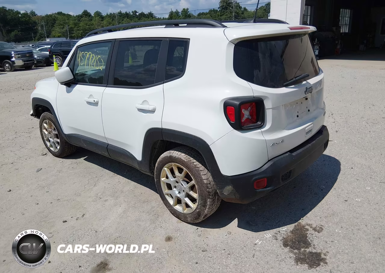 2020 Jeep Renegade Latitude 4X4 VIN:ZACNJBBB3LPL31308 - 3