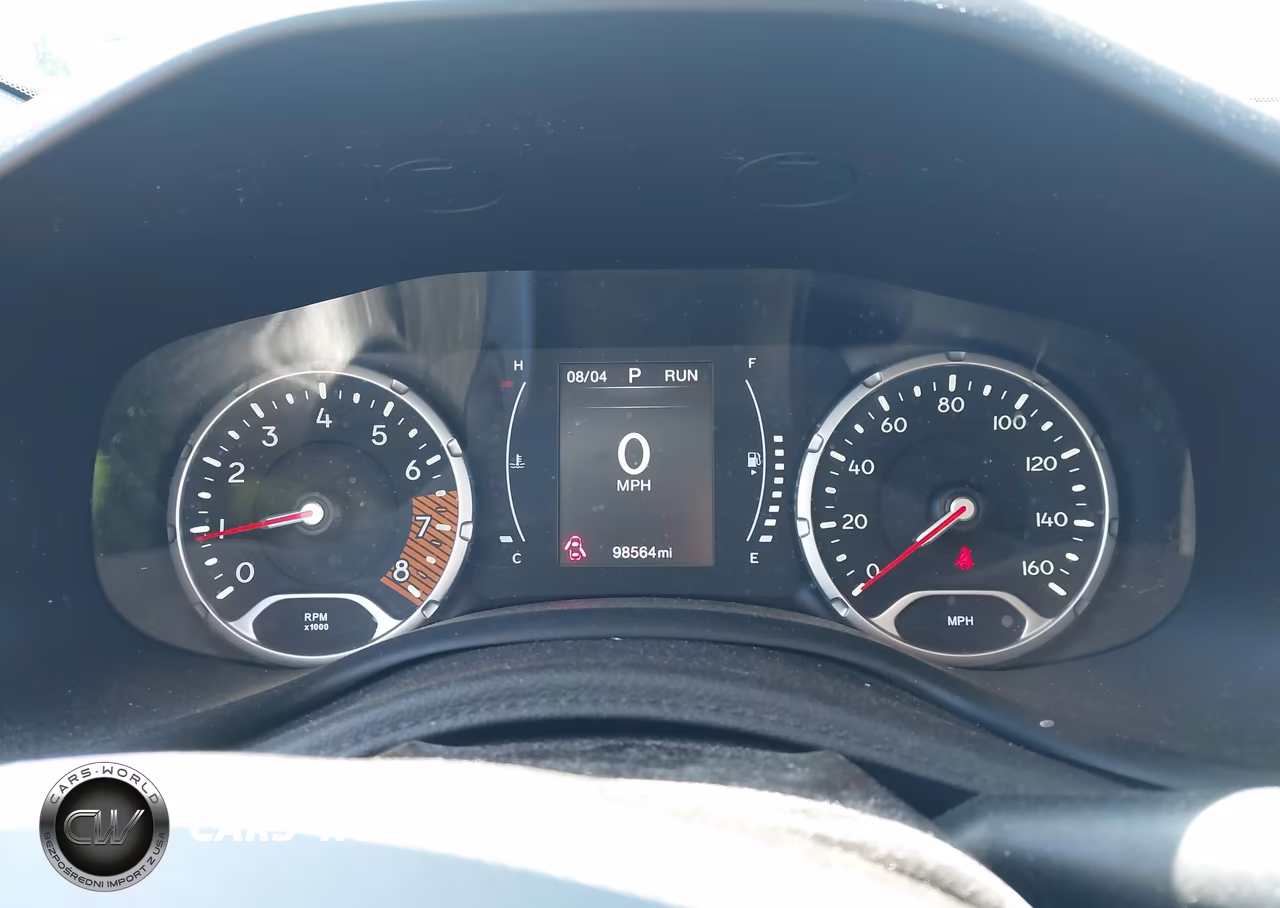 2020 Jeep Renegade Latitude 4X4 VIN:ZACNJBBB3LPL31308 - 7