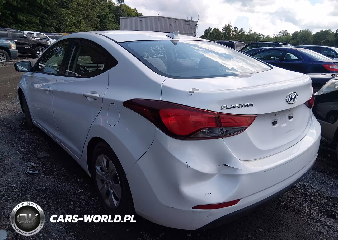 2016 Hyundai Elantra Se VIN:5NPDH4AE4GH765818 - 3