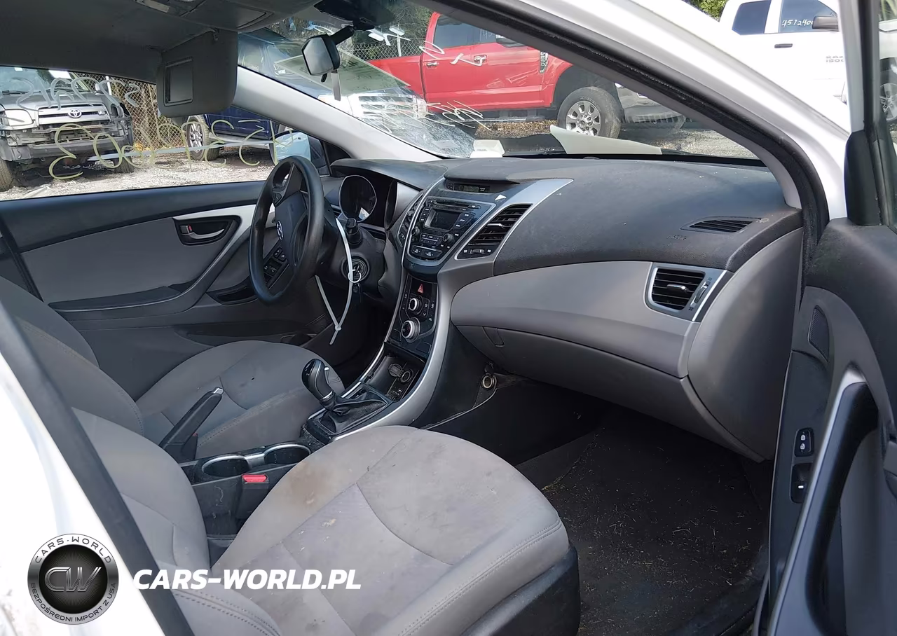 2016 Hyundai Elantra Se VIN:5NPDH4AE4GH765818 - 5