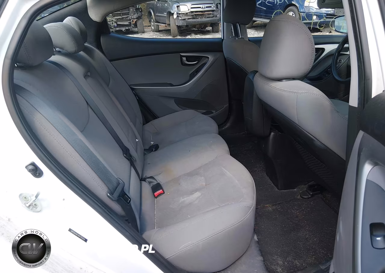 2016 Hyundai Elantra Se VIN:5NPDH4AE4GH765818 - 8