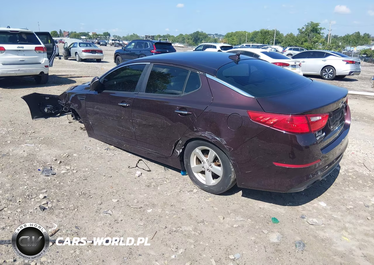 2015 Kia Optima Lx VIN:5XXGM4A79FG490452 - 3