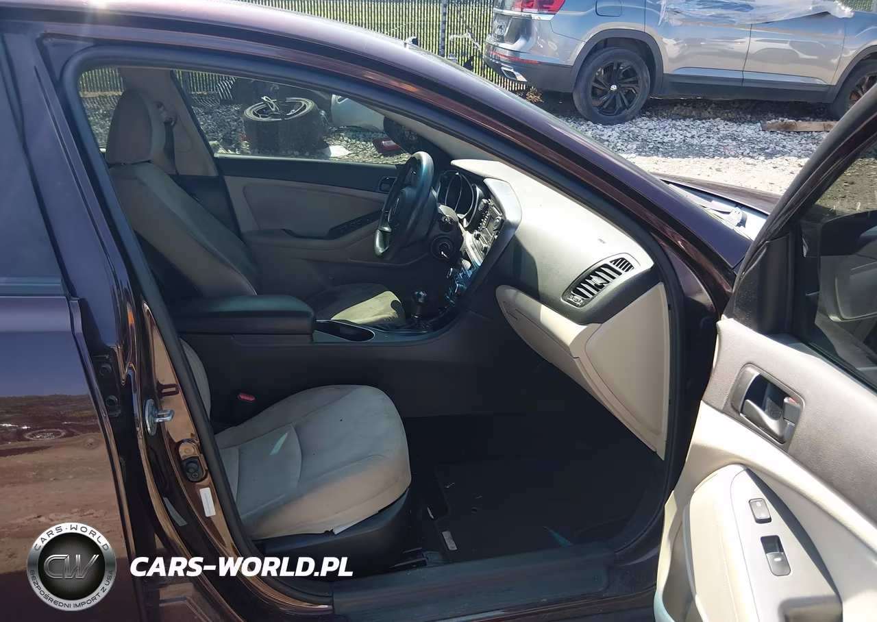 2015 Kia Optima Lx VIN:5XXGM4A79FG490452 - 5