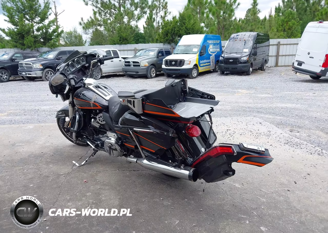 2022 Harley-Davidson Flhtk VIN:1HD1KEF18NB661877 - 3