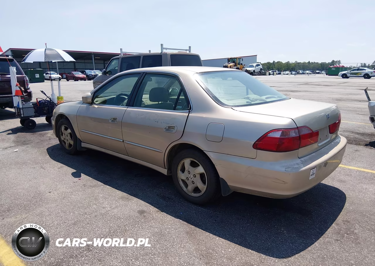 2000 Honda Accord 2.3 Ex VIN:JHMCG6674YC005095 - 3