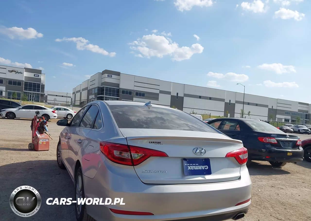 2017 Hyundai Sonata VIN:5NPE24AF8HH596287 - 3
