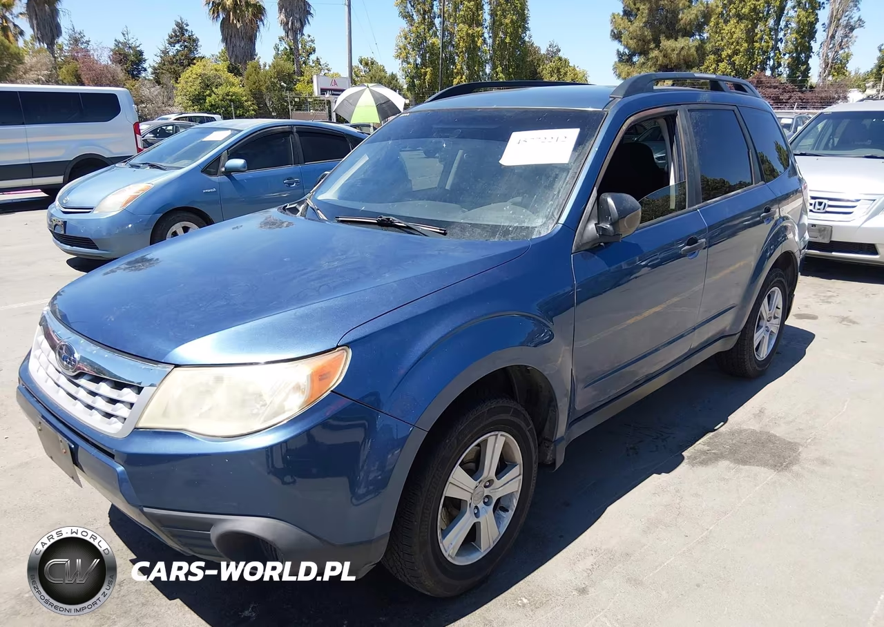 2012 Subaru Forester 2.5X VIN:JF2SHABC2CH423135 - 2