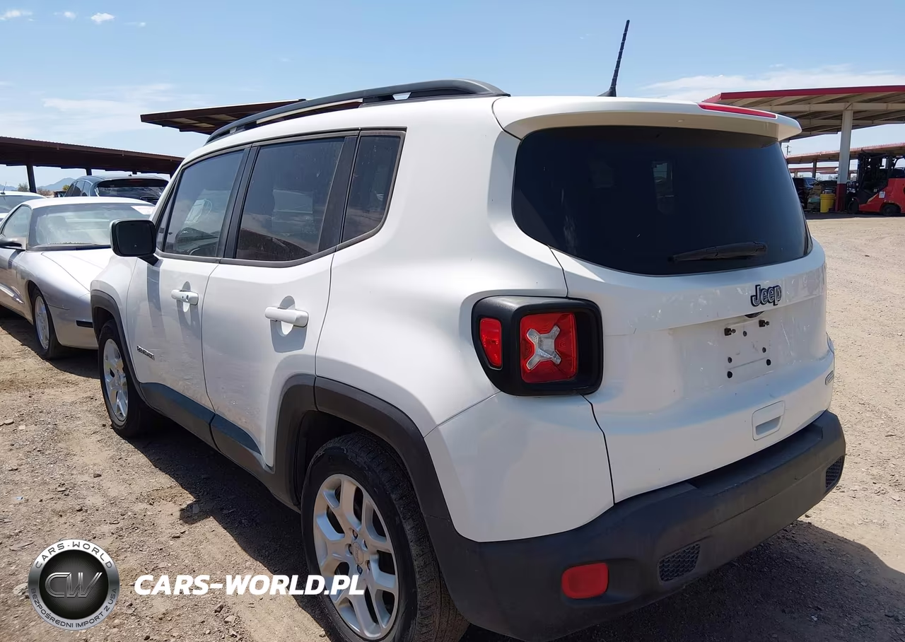 2018 Jeep Renegade Latitude Fwd VIN:ZACCJABB3JPH94504 - 3