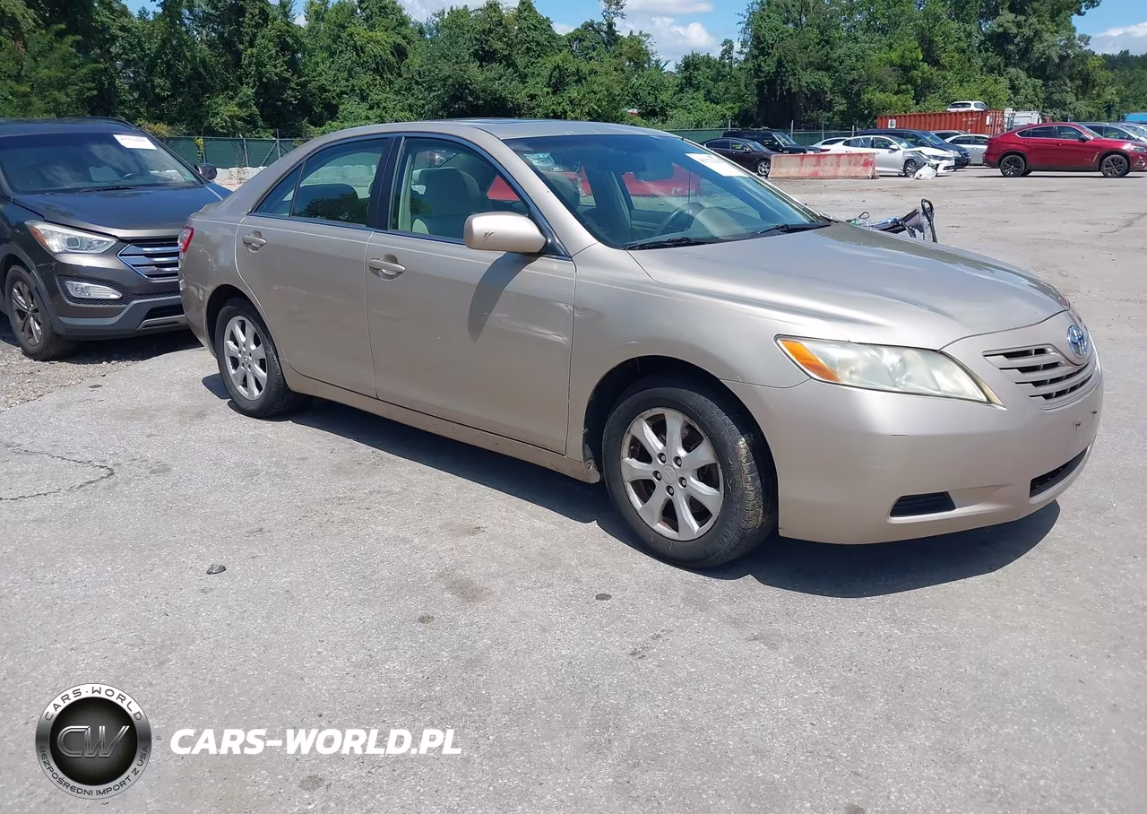 2007 Toyota Camry Le – zdjęcie 1 z 13