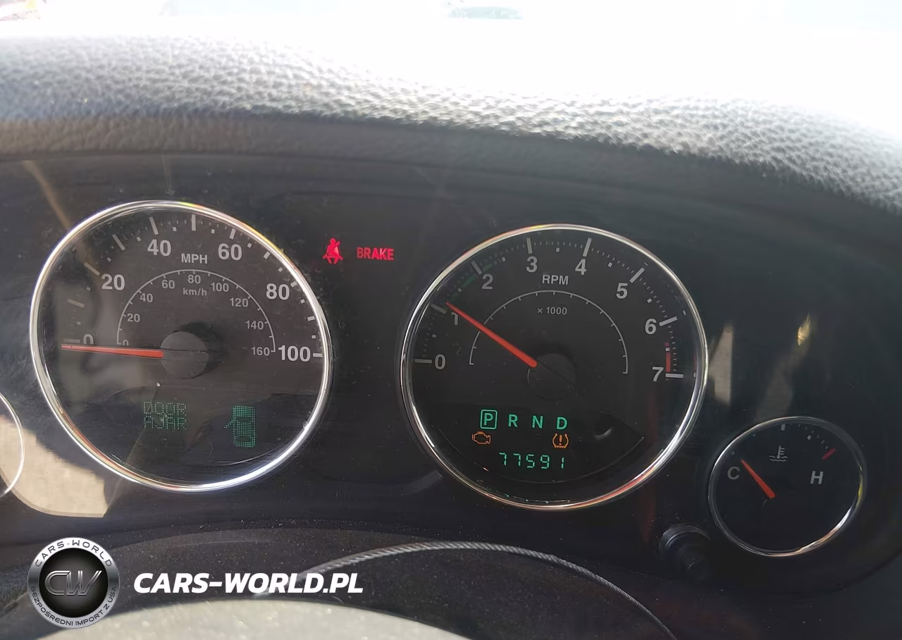 2014 Jeep Wrangler Willys Wheeler VIN:1C4AJWAG3EL253917 - 7