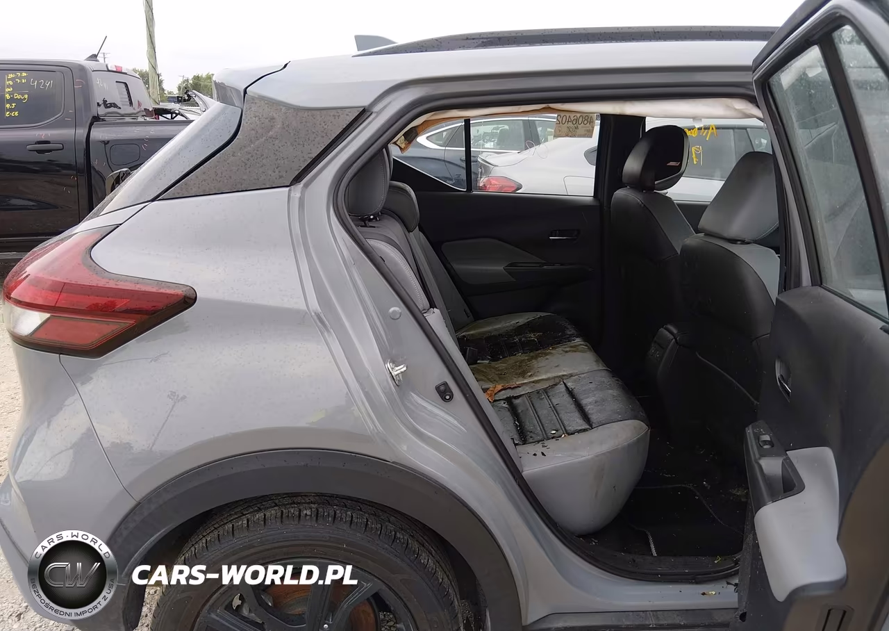 2023 Nissan Kicks Sr Xtronic Cvt VIN:3N1CP5DV0PL561858 - 8