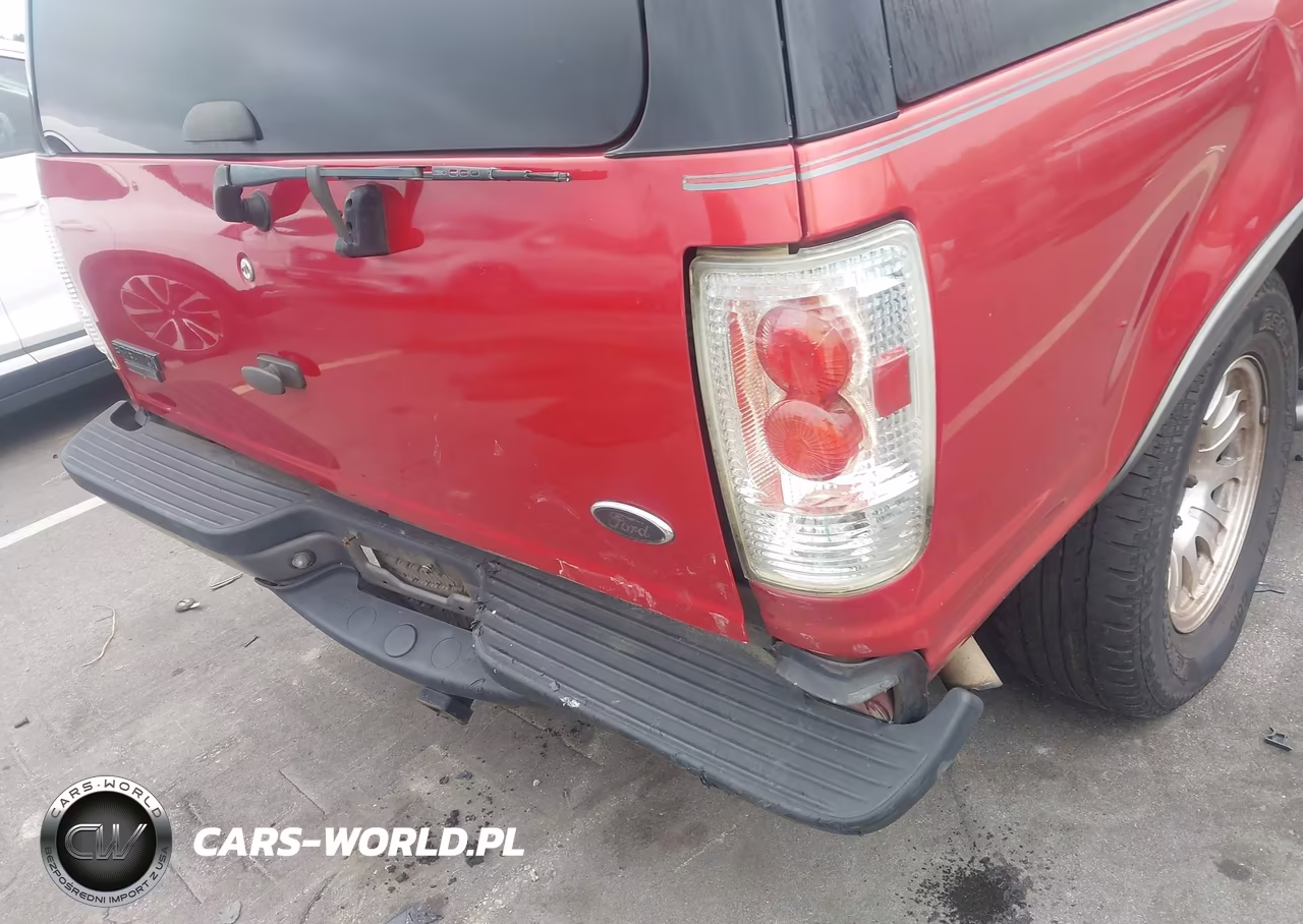 2000 Ford Expedition Xlt VIN:1FMRU15L2YLC15602 - 6
