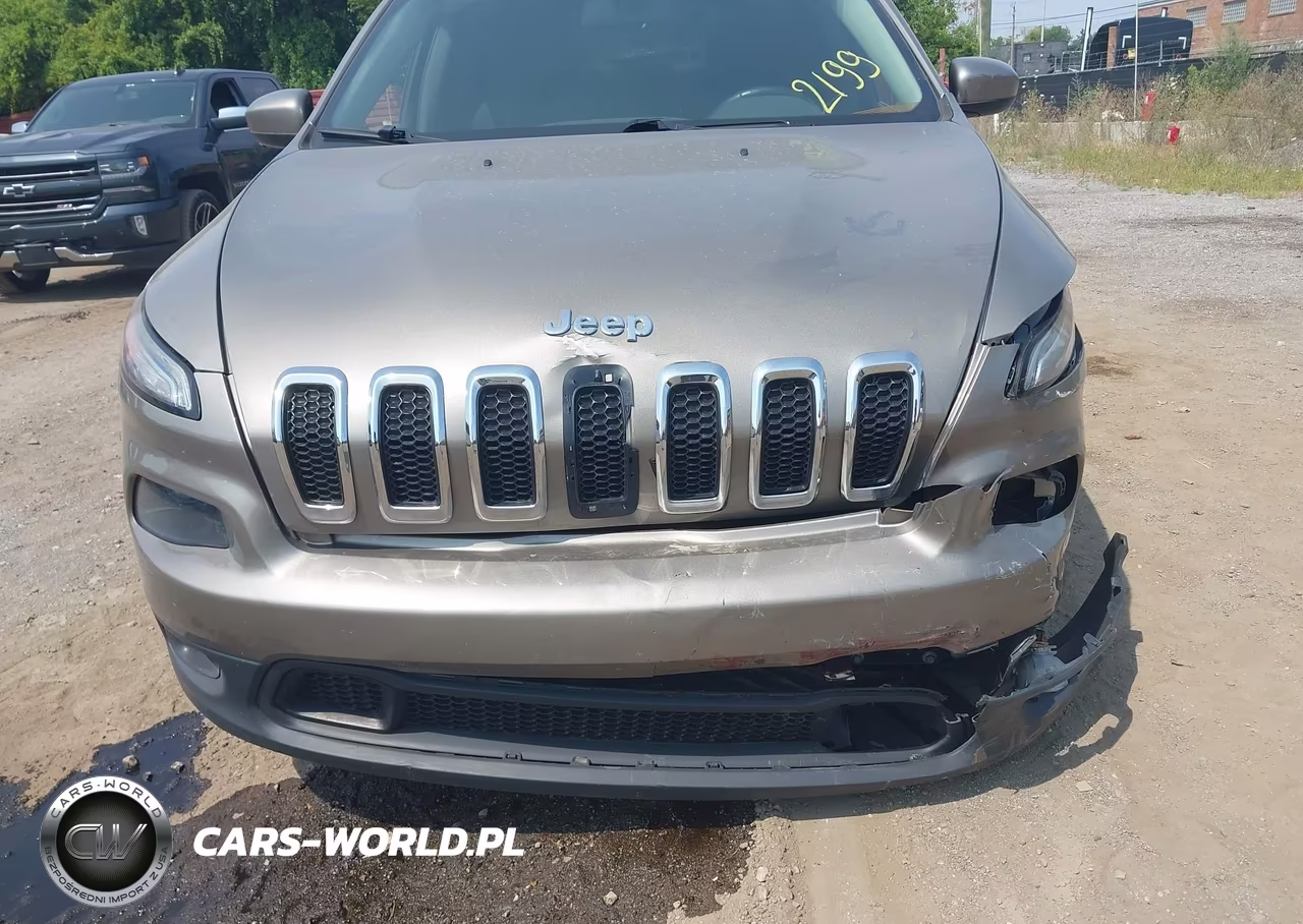 2016 Jeep Cherokee Latitude VIN:1C4PJLCB5GW312199 - 6