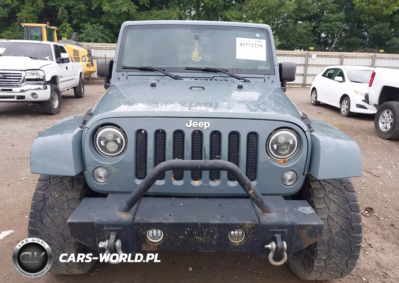 2015 Jeep Wrangler Unlimited Sahara VIN:1C4BJWEG2FL734967 - 12