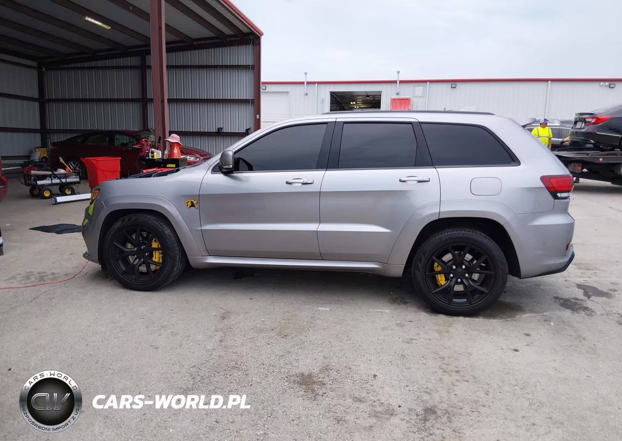2018 Jeep Grand Cherokee Trackhawk 4X4 VIN:1C4RJFN90JC283885 - 14