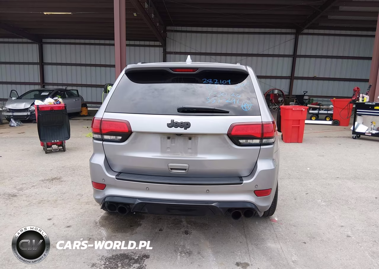 2018 Jeep Grand Cherokee Trackhawk 4X4 VIN:1C4RJFN90JC283885 - 16