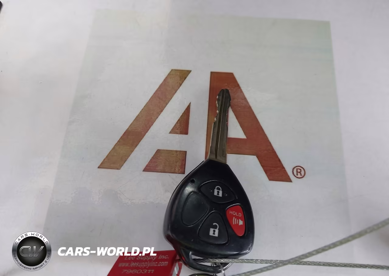 2011 Scion Tc VIN:JTKJF5C71B3020440 - 11
