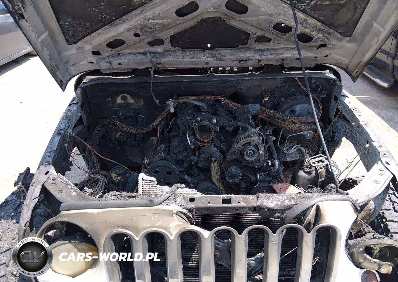 2010 Jeep Wrangler Sport VIN:1J4AA2D16AL128060 - 10