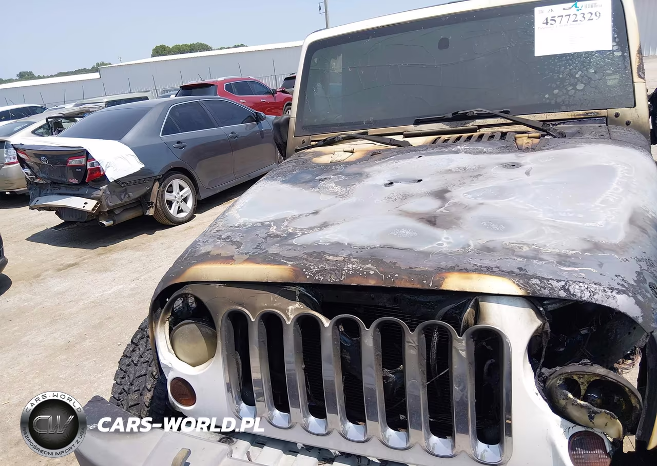 2010 Jeep Wrangler Sport VIN:1J4AA2D16AL128060 - 6