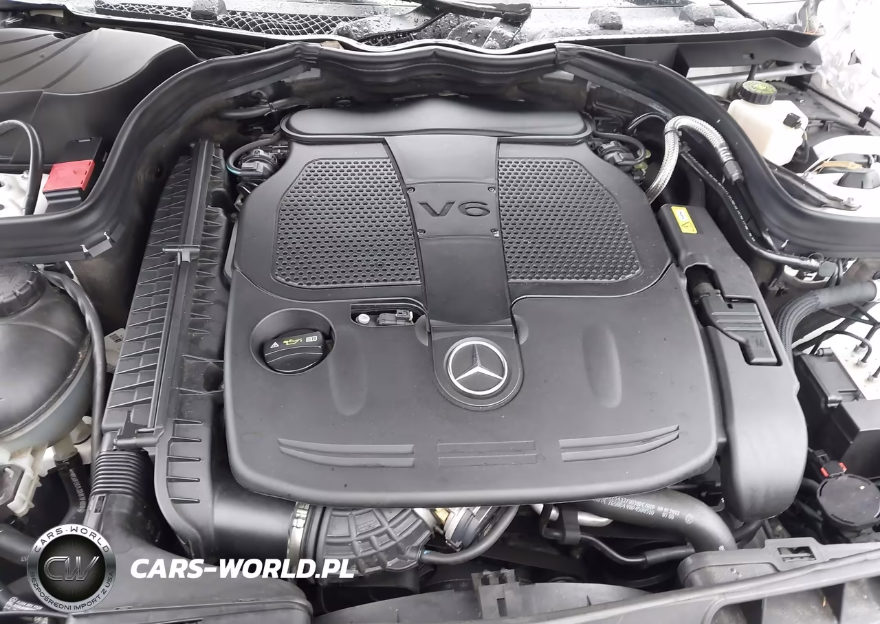 2014 Mercedes-Benz C 300 Sport 4Matic VIN:WDDGF8AB7EG247421 - 9