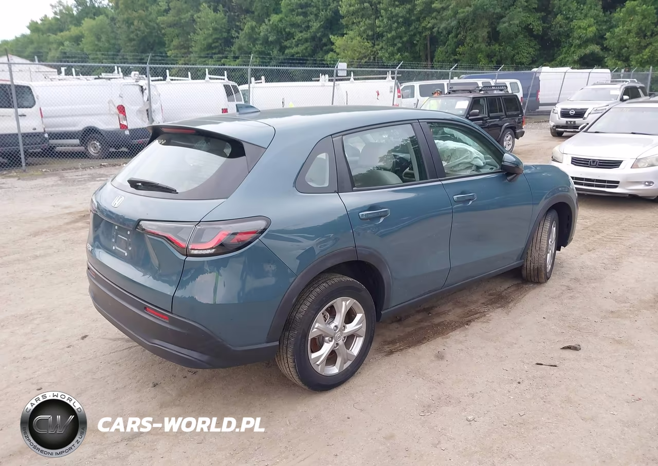 2024 Honda Hr-V Awd Lx VIN:3CZRZ2H34RM710949 - 4