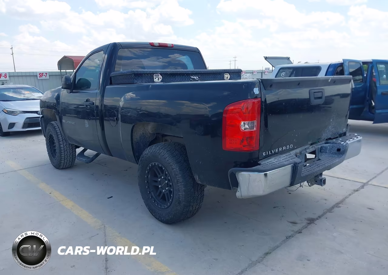 2008 Chevrolet Silverado 1500 Work Truck VIN:1GCEC14C88Z232764 - 3