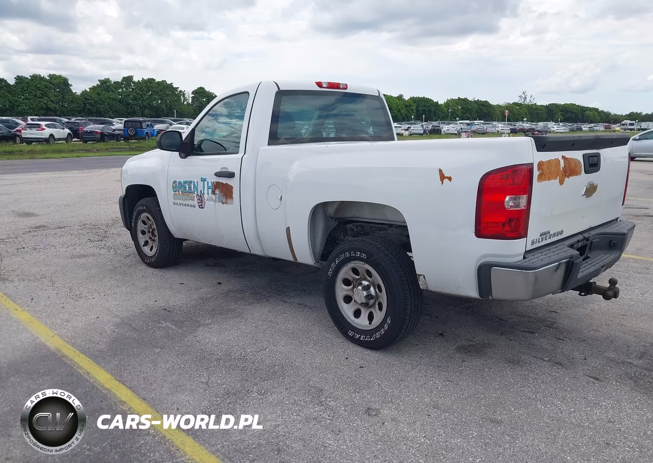 2011 Chevrolet Silverado 1500 Work Truck VIN:1GCNCPEX0BZ432503 - 3