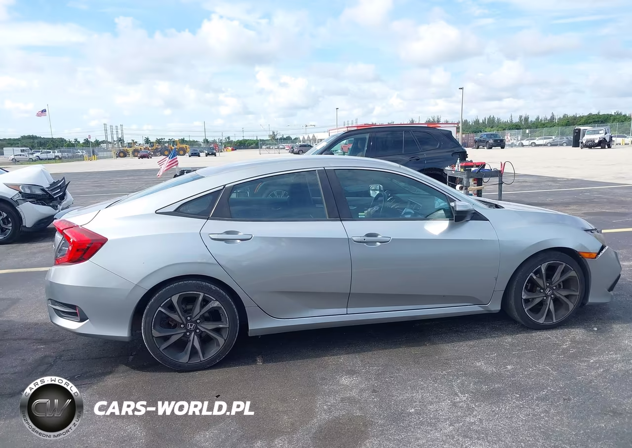 2020 Honda Civic Sport VIN:2HGFC2F82LH584994 - 13