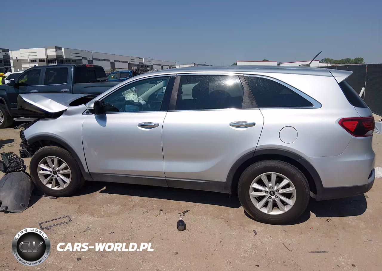 2019 Kia Sorento 3.3L Lx VIN:5XYPG4A52KG579193 - 13