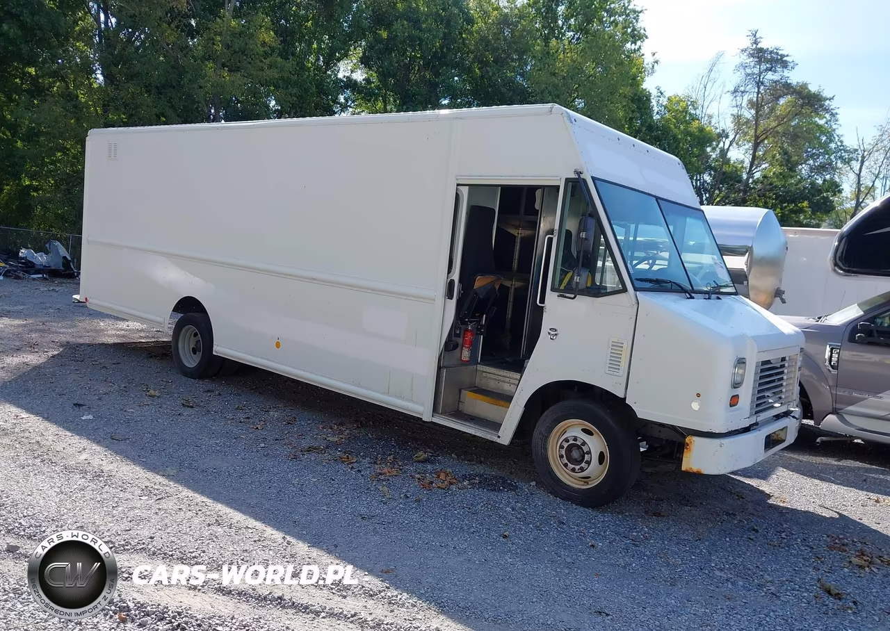 2016 Ford F-59 Commercial Stripped