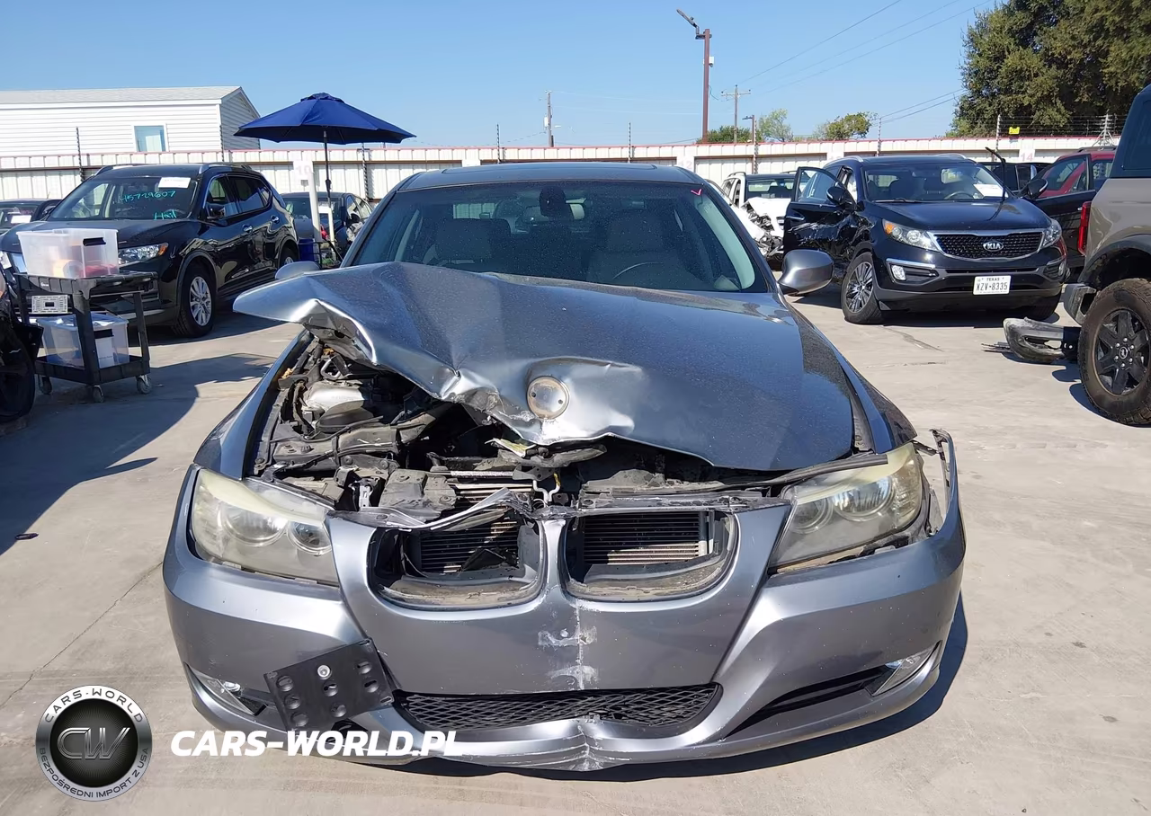2011 BMW 328I VIN:WBAPH7G54BNN07388 - 13