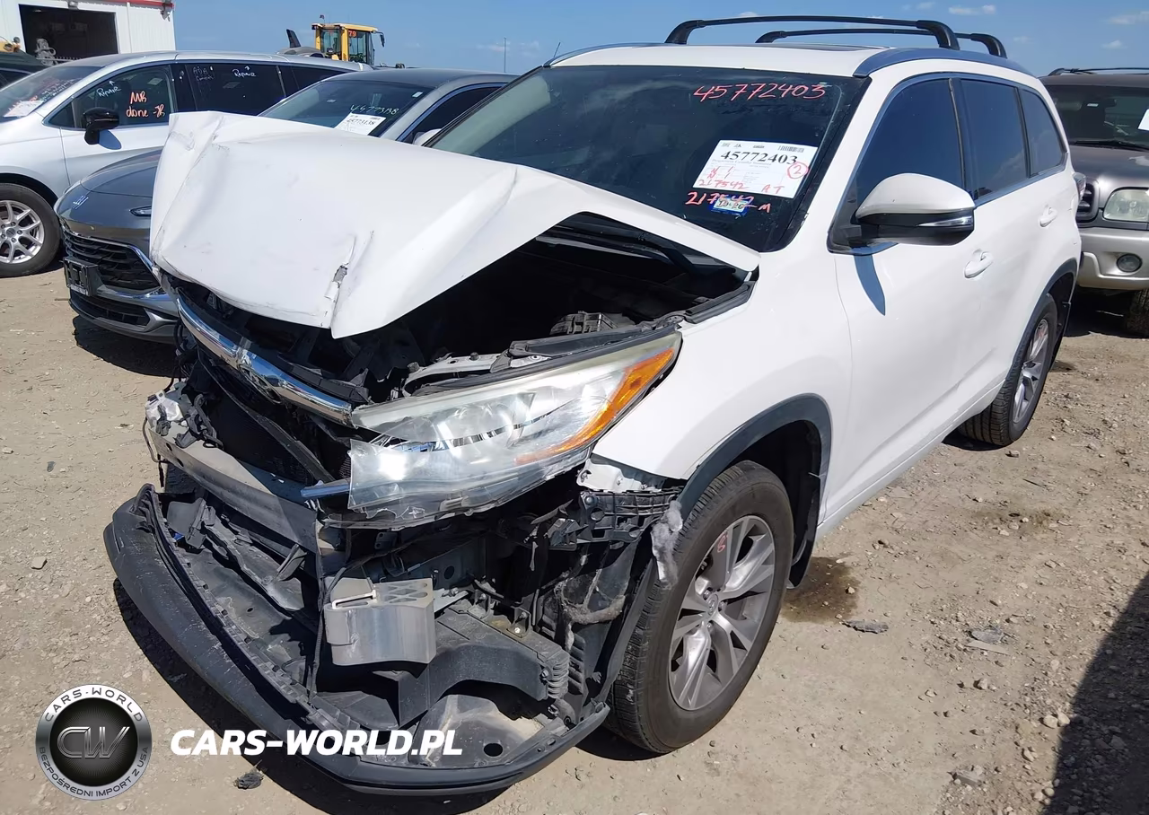 2015 Toyota Highlander Xle V6 VIN:5TDKKRFH6FS117172 - 2