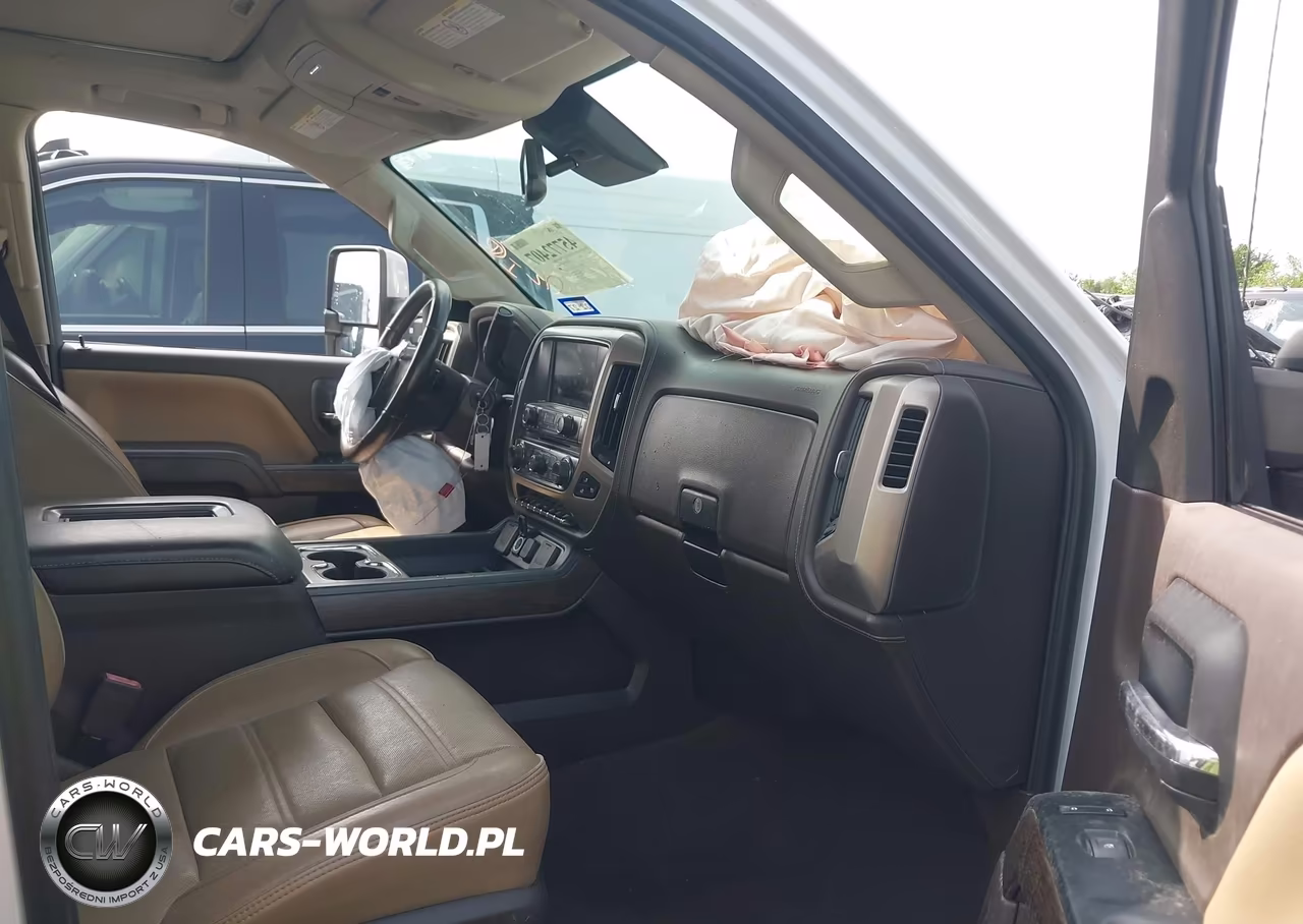 2018 GMC Sierra 2500Hd Denali VIN:1GT12UEY6JF274404 - 5