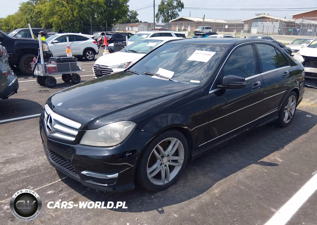 2013 Mercedes-Benz C 300 Sport 4Matic VIN:WDDGF8AB1DR301217 - 2