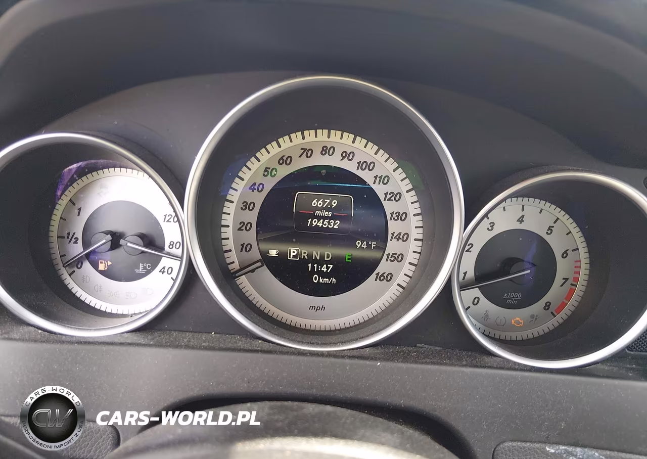 2013 Mercedes-Benz C 300 Sport 4Matic VIN:WDDGF8AB1DR301217 - 7